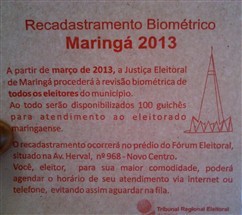 Cor de panfleto distribuído pela Justiça Eleitoral causa reclamação em Maringá